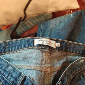 Women jeans